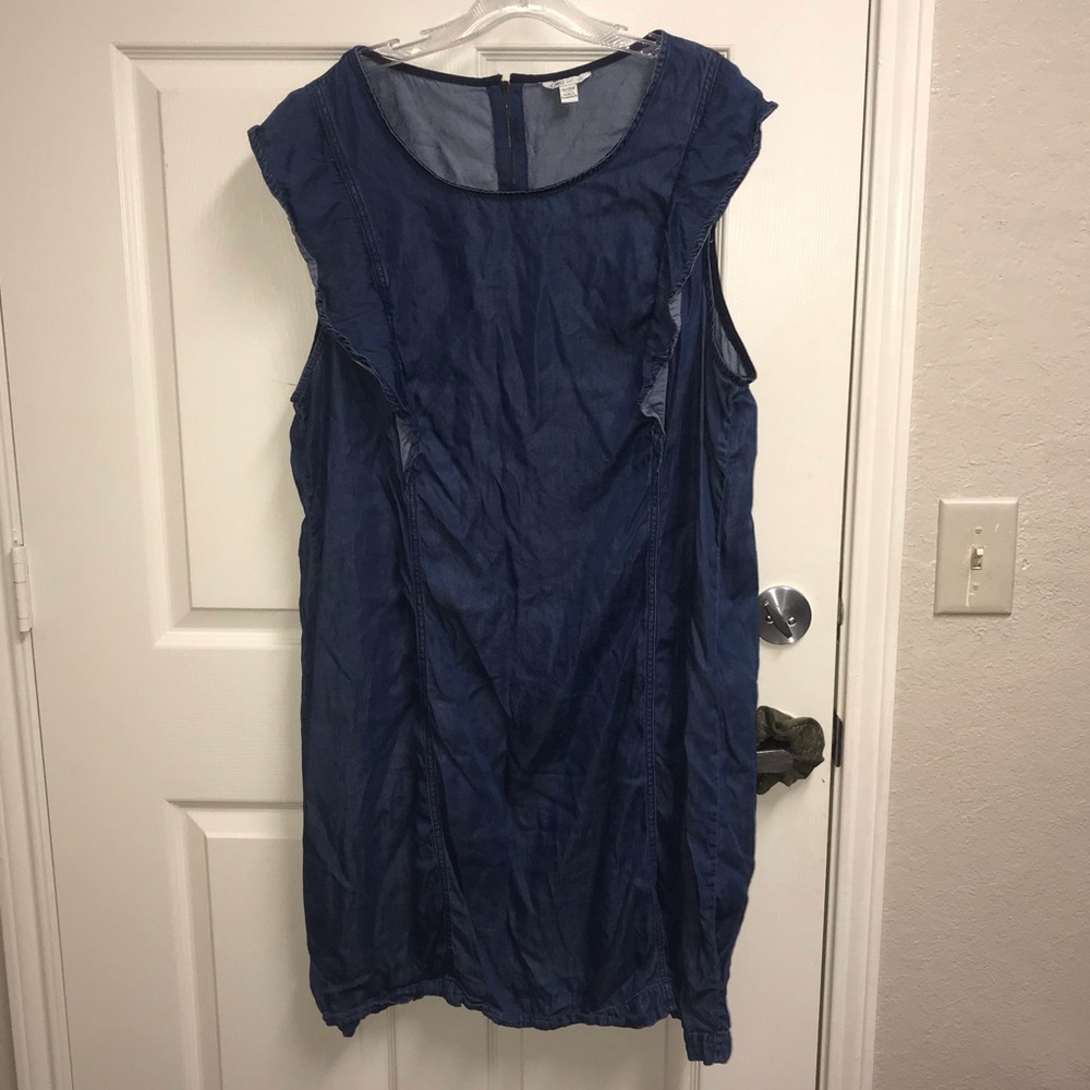 Women’s denim dress - 26/28